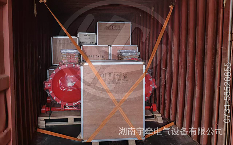 电机车配件出口海外 3.jpg